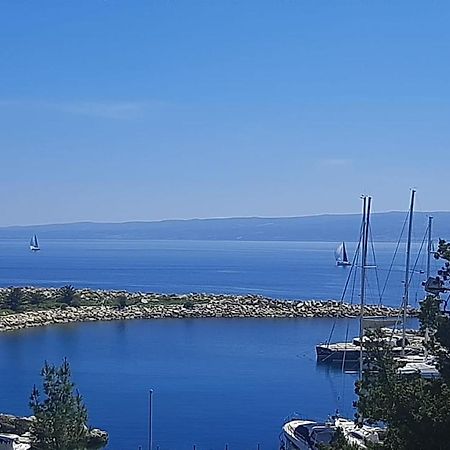 Old Captain'S Apartments - In A Pine Wood By The Sea And Tennis Courts Split Eksteriør bilde