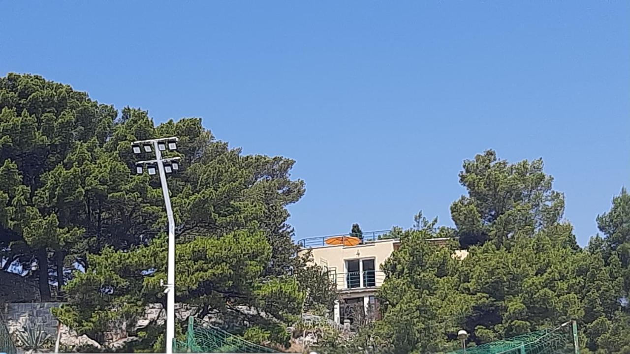 Old Captain'S Apartments - In A Pine Wood By The Sea And Tennis Courts Split Eksteriør bilde