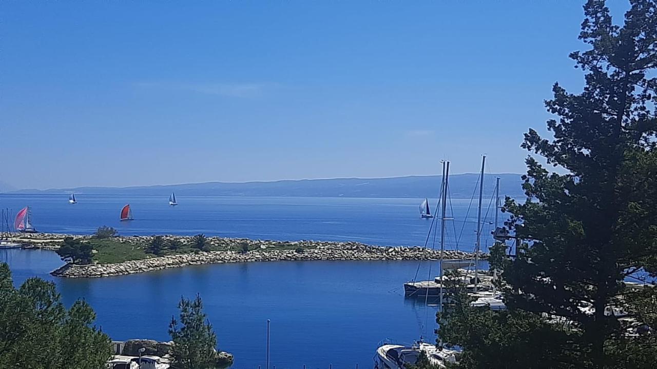 Old Captain'S Apartments - In A Pine Wood By The Sea And Tennis Courts Split Eksteriør bilde